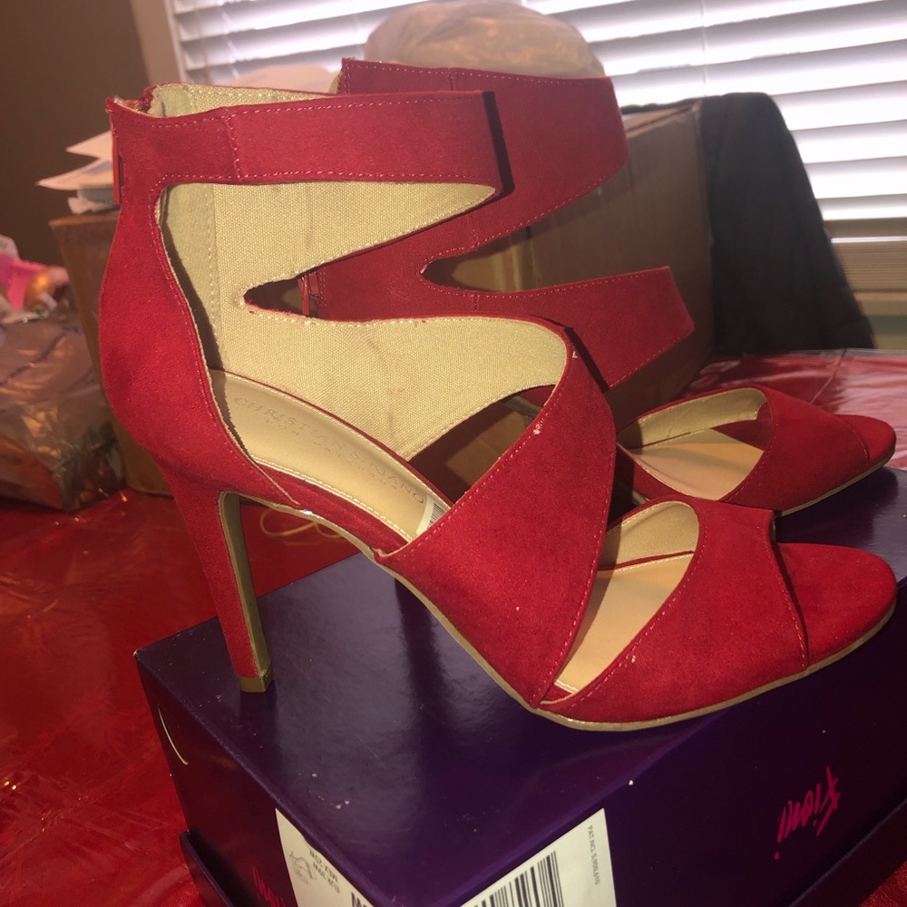 Red Christian Siriano heels